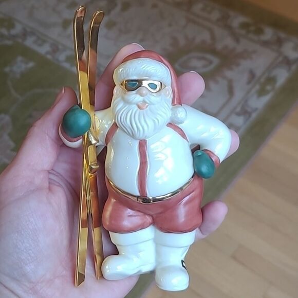 SANTA'S PASTIMES SKIER - collectibles - Picture 5 of 8